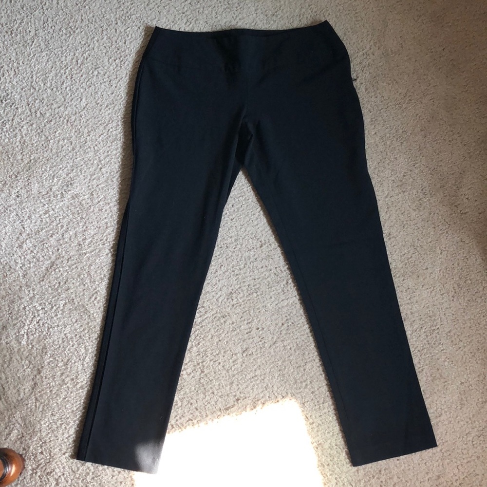 Like new, pixie leg slacks